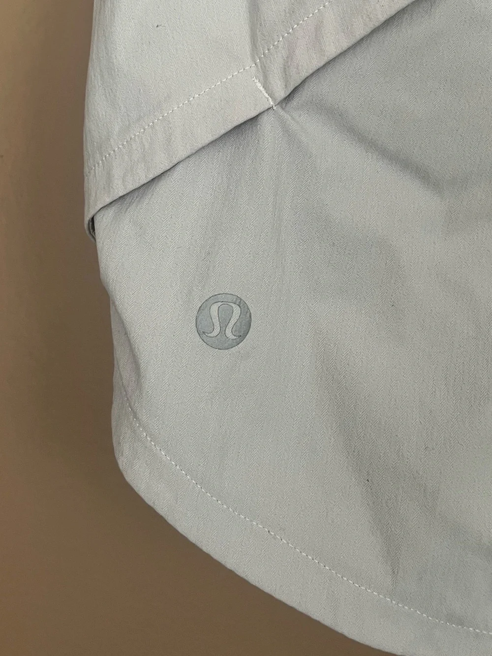 {Lululemon} Speed Up Short Long Inseam Updated Fit in White - Womens 12
